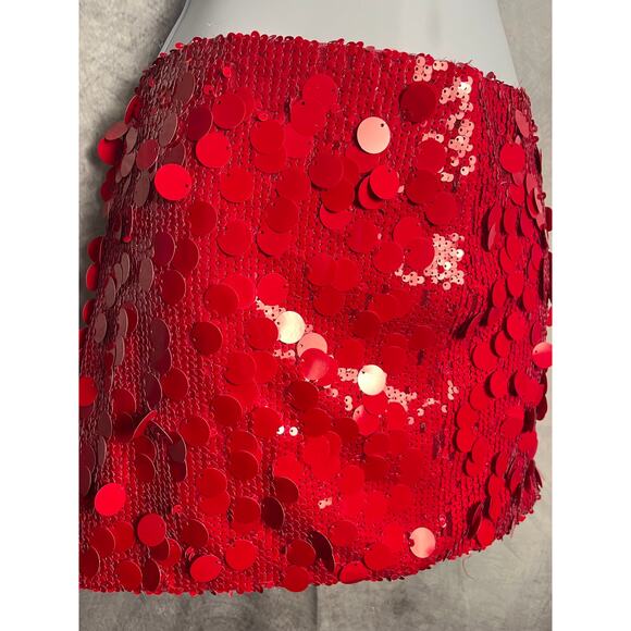 Edikted Red Sequin Mini Skirt Women’s Size M NWT Party Holiday Clubwear - Picture 1 of 4